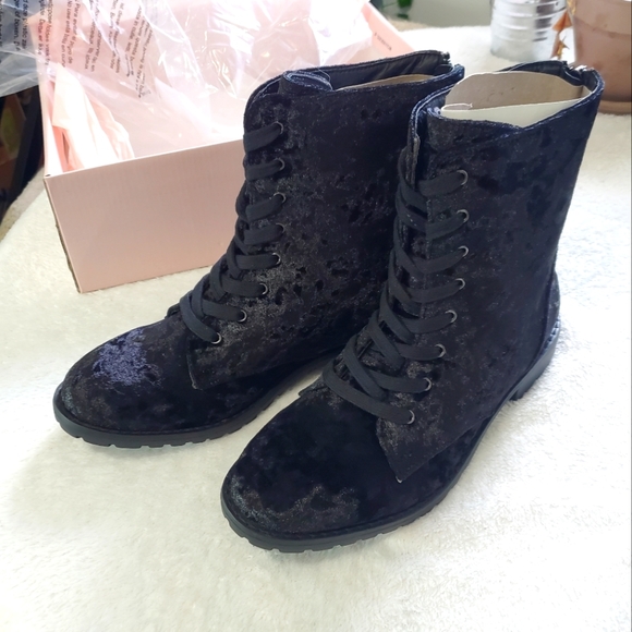 JUSTFAB New in Box Layney Boots - Picture 1 of 8